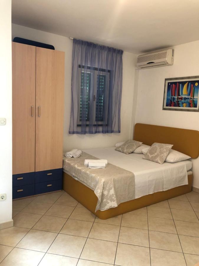 Apartments Josip โบล ภายนอก รูปภาพ
