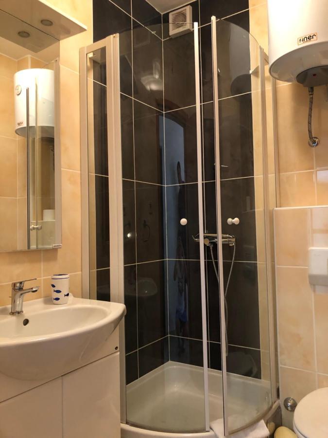 Apartments Josip โบล ภายนอก รูปภาพ